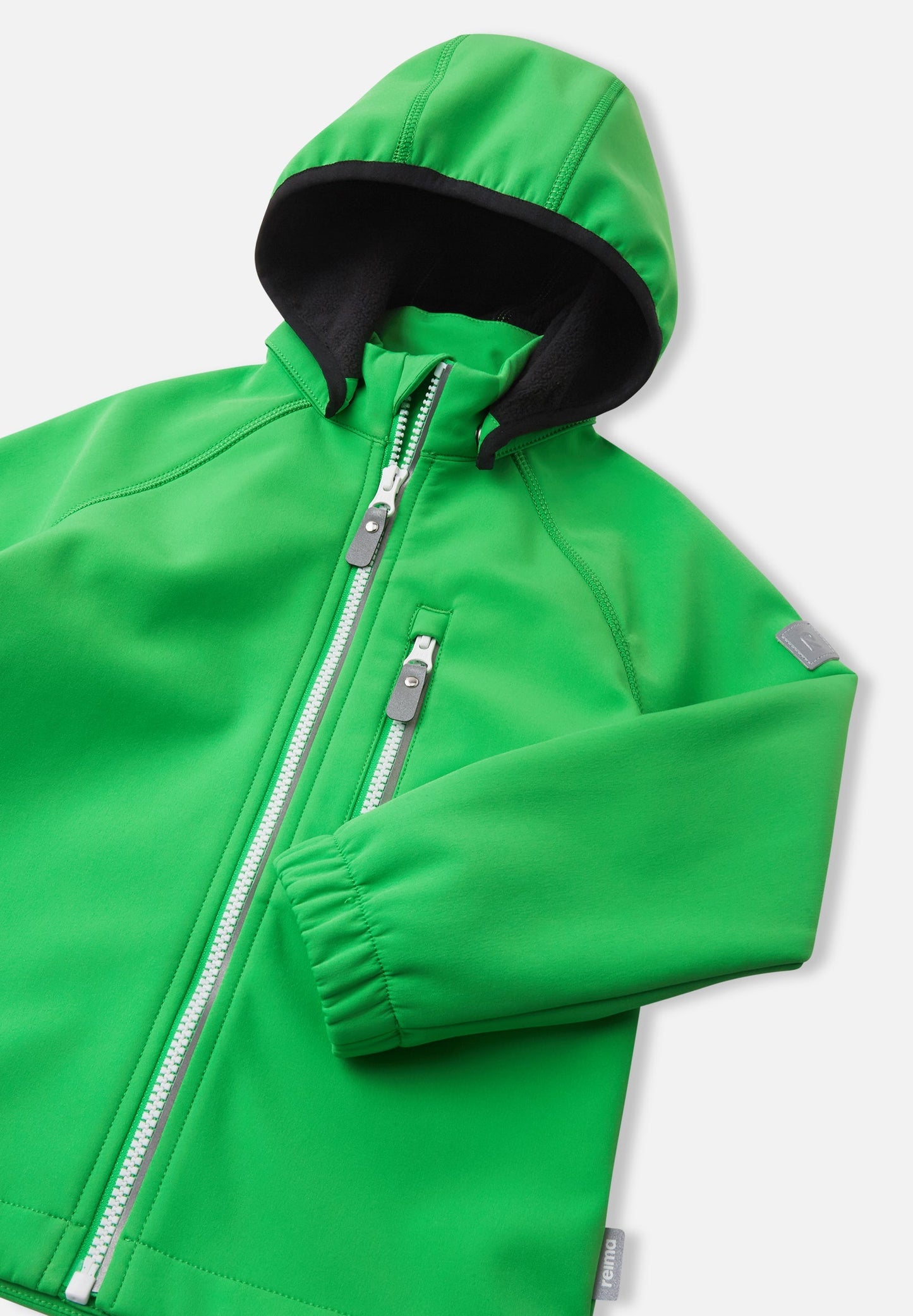 Fleece-Lined Water-Resistant Softshell Jacket - Vantti