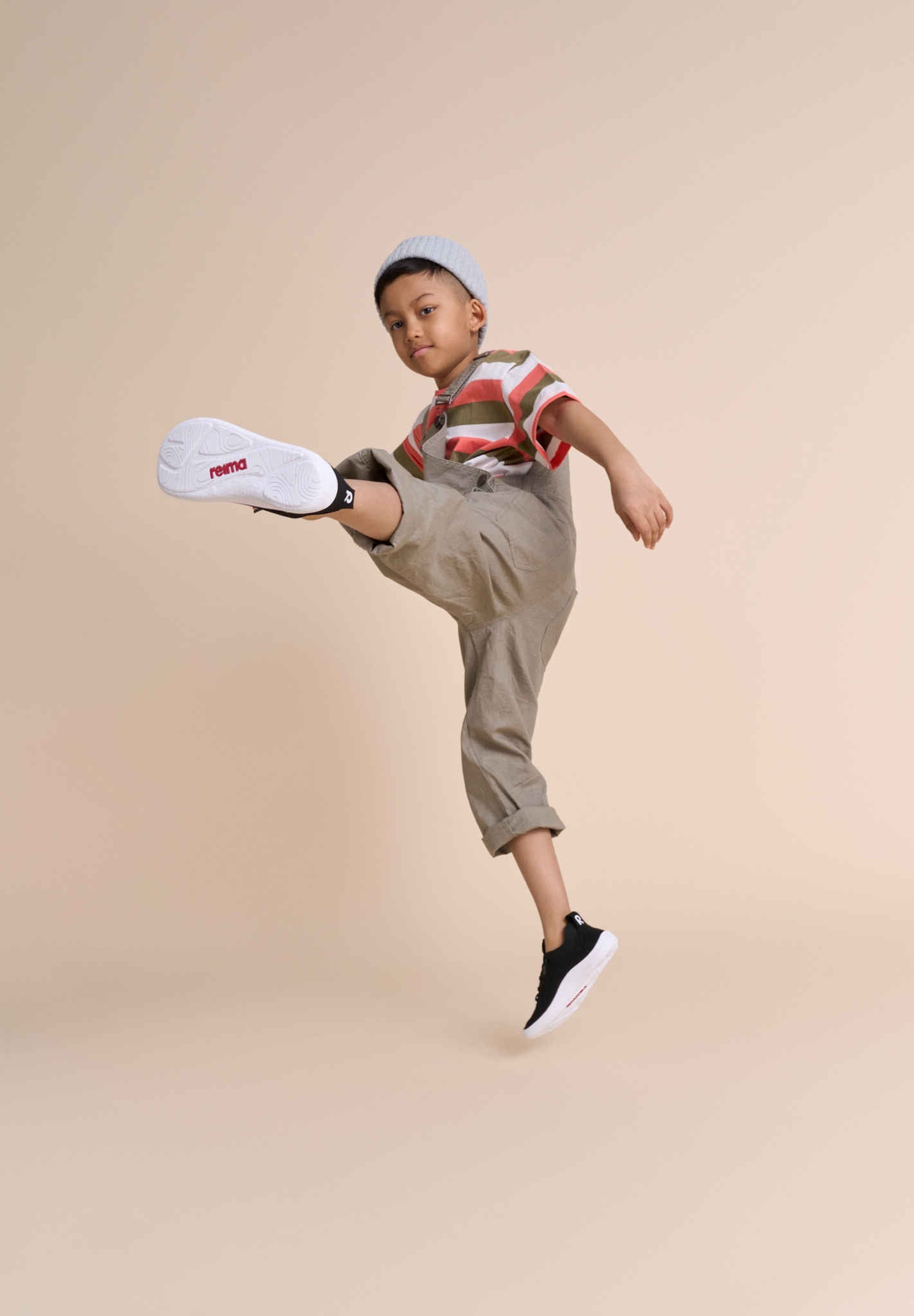 Toddler & Kids Lightweight Breathable Barefoot Shoes - Astelu